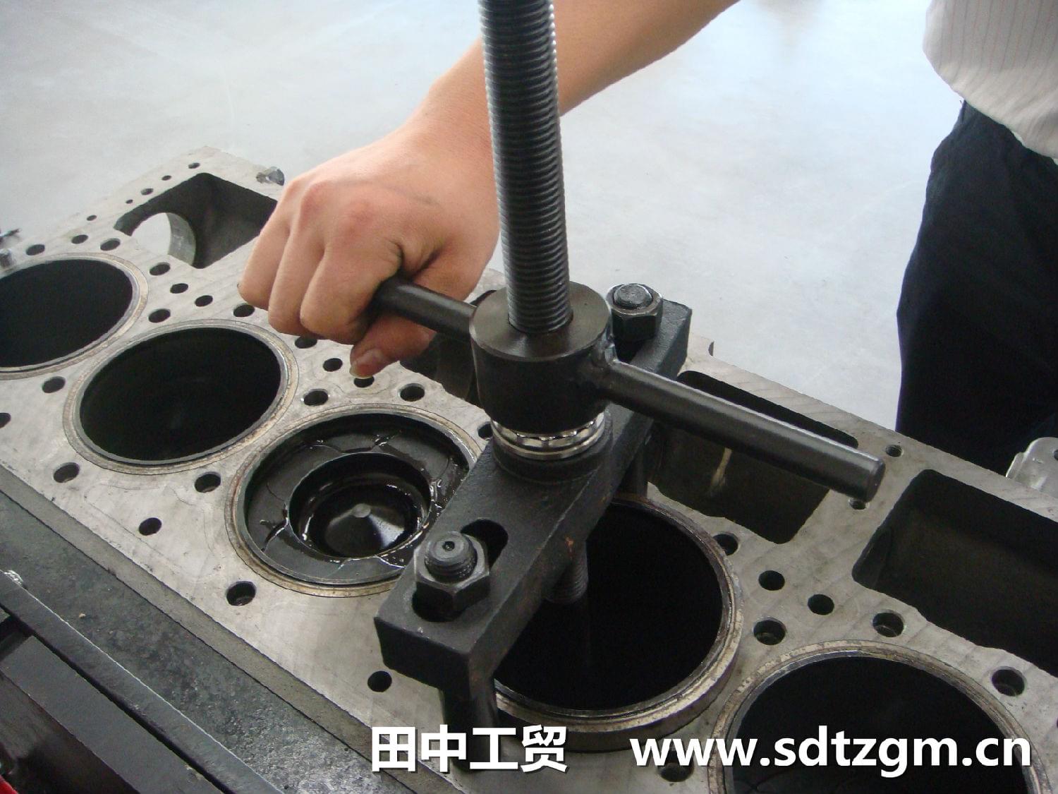 柴油機(jī)維修專(zhuān)用工具