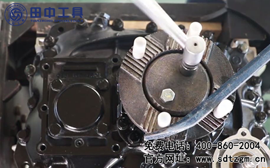 ZF16檔變速器外圍件的拆卸，你不點開了解一下？